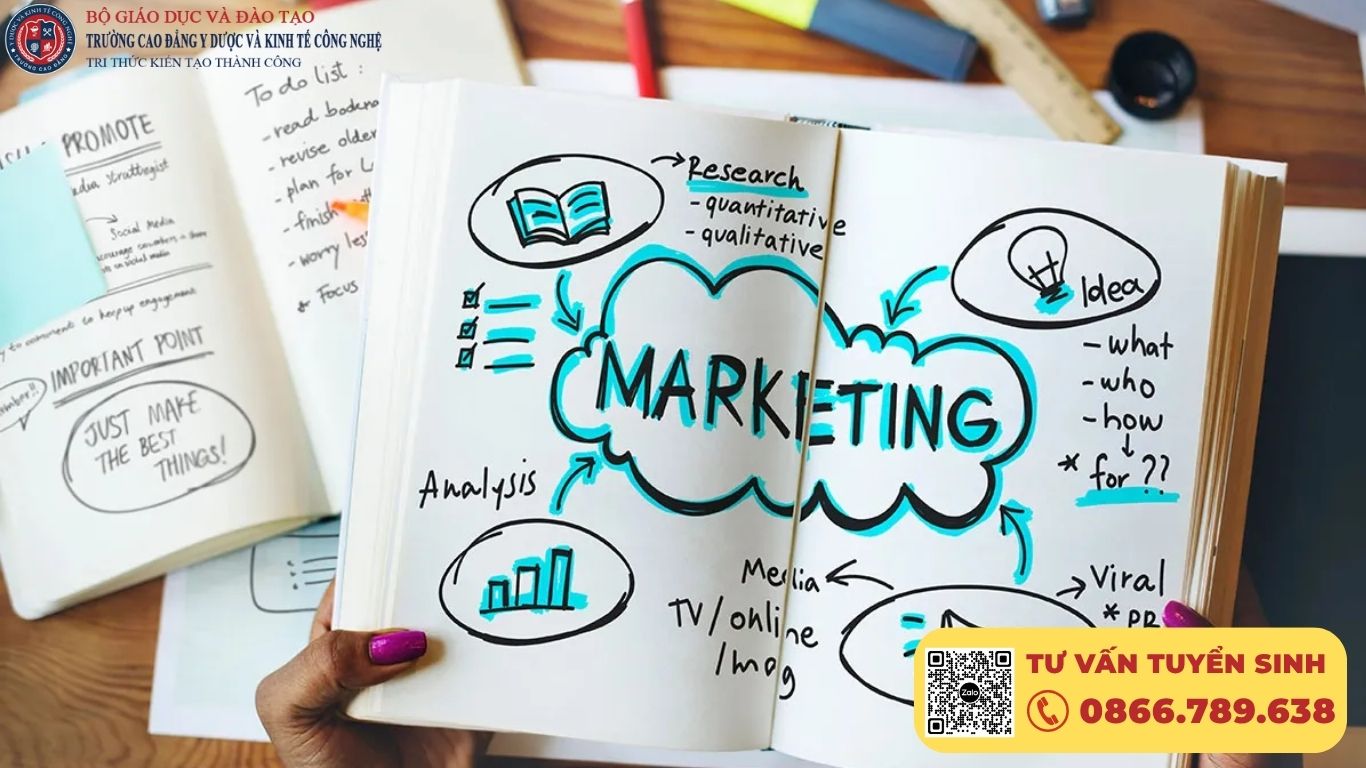 So Sánh Cao Đẳng Marketing Với Các Hướng Học Khác