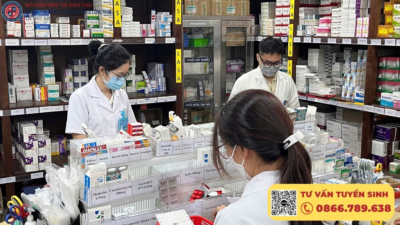 Thông tin tuyển sinh Cao đẳng Dược CMET năm 2026