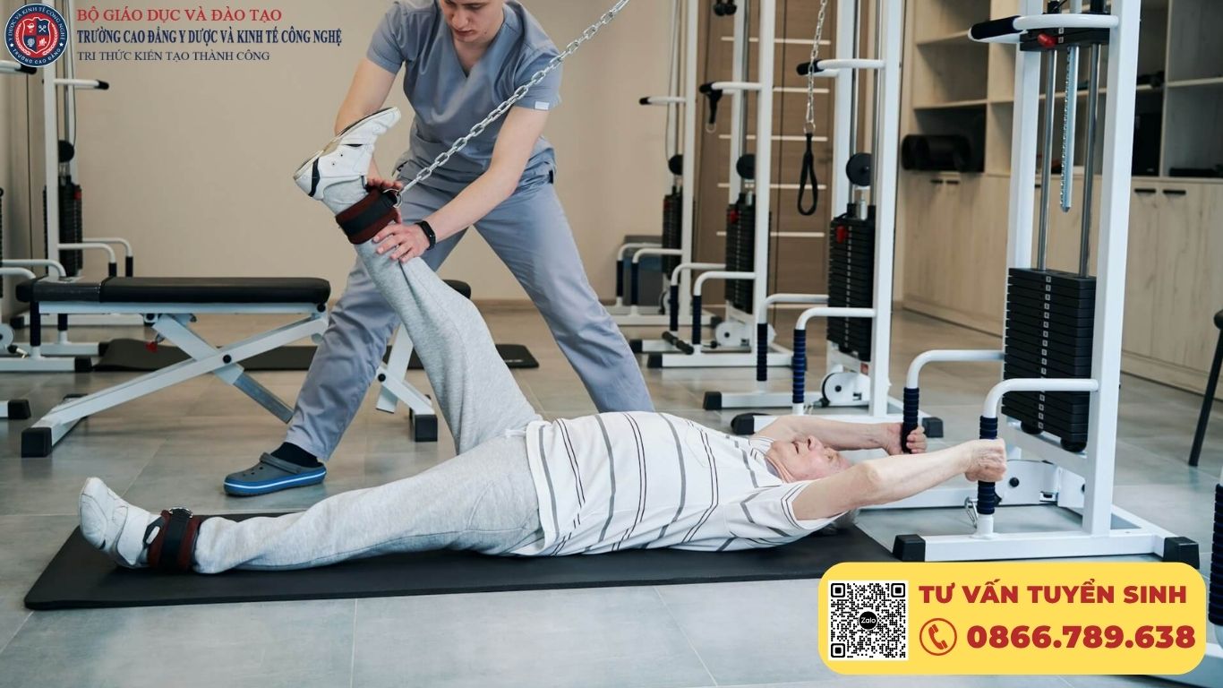 Cao đẳng Kỹ thuật Phục hồi chức năng: Tuyển sinh 2026