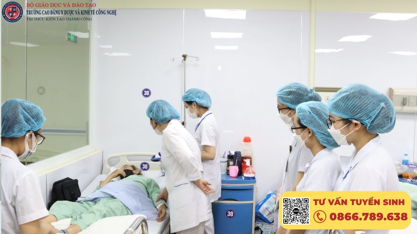Cao Đẳng Điều Dưỡng xét học bạ 2026: Điều kiện, hồ sơ chi tiết