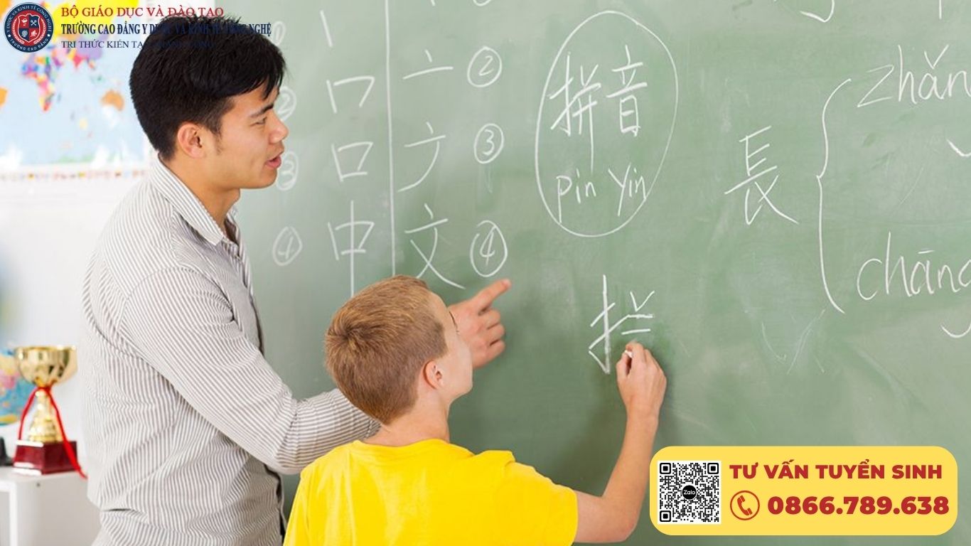 Học ngôn ngữ nên học trường nào? Top trường ngôn ngữ tốt nhất